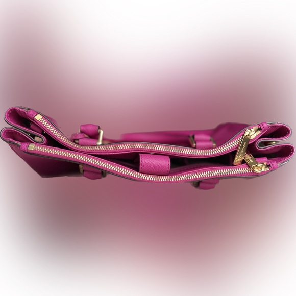 Michael Kors medium leather satchel bag - Picture 7 of 11